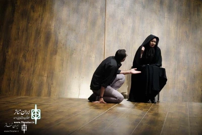 In Samandarian Hall of Iranshahr Theater Complex

Artists Watch 