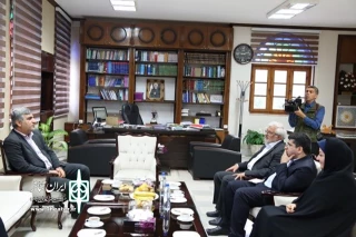 در سفر استانی مدیرعامل کانون پرورش فکری  مطرح شد:

استاندار بوشهر از توسعه تئاتر در این استان حمایت می‌کند