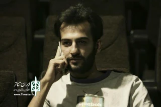 گفت وگو با همایون حجازی نویسنده و کارگردان نمایش وارونه

برای دیدن دوباره اجرا به تماشاگر بلیط  مجانی نمی دهیم