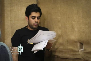 از ١٧ اردیبهشت‌ماه

«دودمان» در تماشاخانه پایتخت به صحنه می‌رود