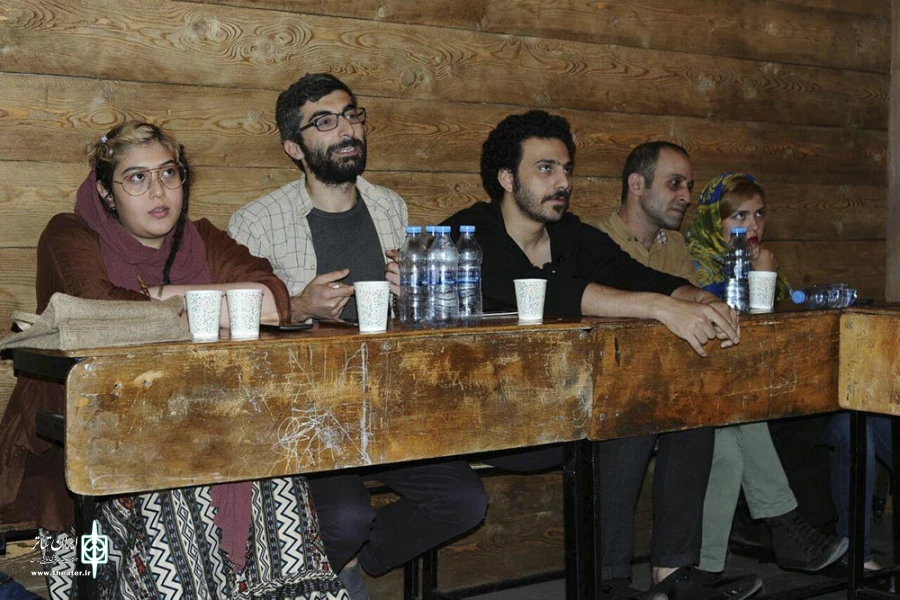 نشست تحلیل ، نقد و بررسی «مسئولیت شکستن سکوت مطلق»