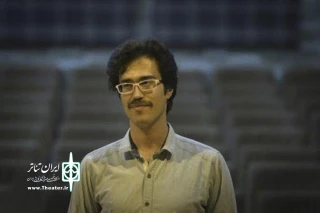 گفت‌وگو باکارگردان نمایش «پدرآن»حاضر درجشنواره  تئاتر کودک و نوجوان

در نمایش کودک و نوجوان، کارکردهای آموزشی و آگاهی‌بخشی اهمیت بسیاری دارد