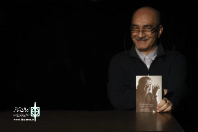 حمید لبخنده مدیر آکادمی در گفتگو با ایران تئاتر:

«جشن آکادمی سمندریان»  مهرماه برگزار می‌شود