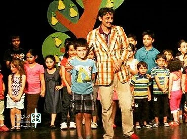 «من و در لجباز» در پردیس تئاتر تهران به صحنه می‌رود 3