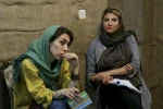 نمایش مهاجران اسلاومیر مروژک