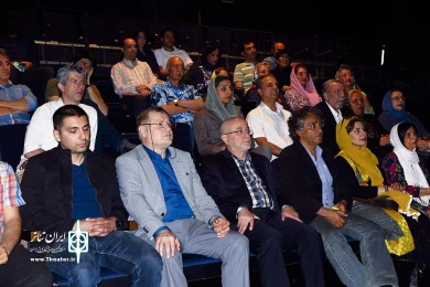 افتتاحیه نمایش مطرب