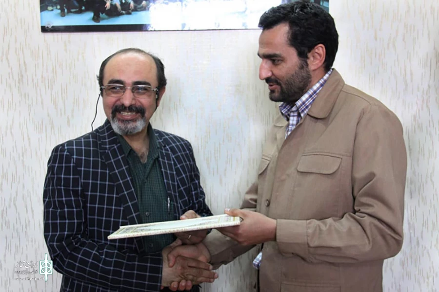 از عوامل نمایش «هفت بچه یهودی» تقدیر شد 4