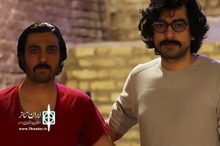 همزمان با عیدسعید فطر وجشن سالروز ورود امام رضا «ع» به نیشابور

نمایش کُمدی «زنبور» روی صحنه  رفت