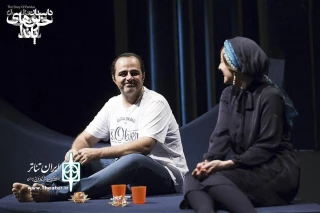 نقد نمایش «داستان خرس های پاندا» به کارگردانی شیوا اردوئی

پرواز بر فراز خویش در آسمان نامیسر عشق