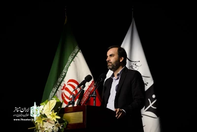 مدیر کل هنرهای نمایشی در افتتاحیه نشست چشم انداز تئاتر استان ها :

انجمن هنرهای نمایشی  اصلی ترین مجری مدیریت فعالیت­  هنرمندان در استان هاست