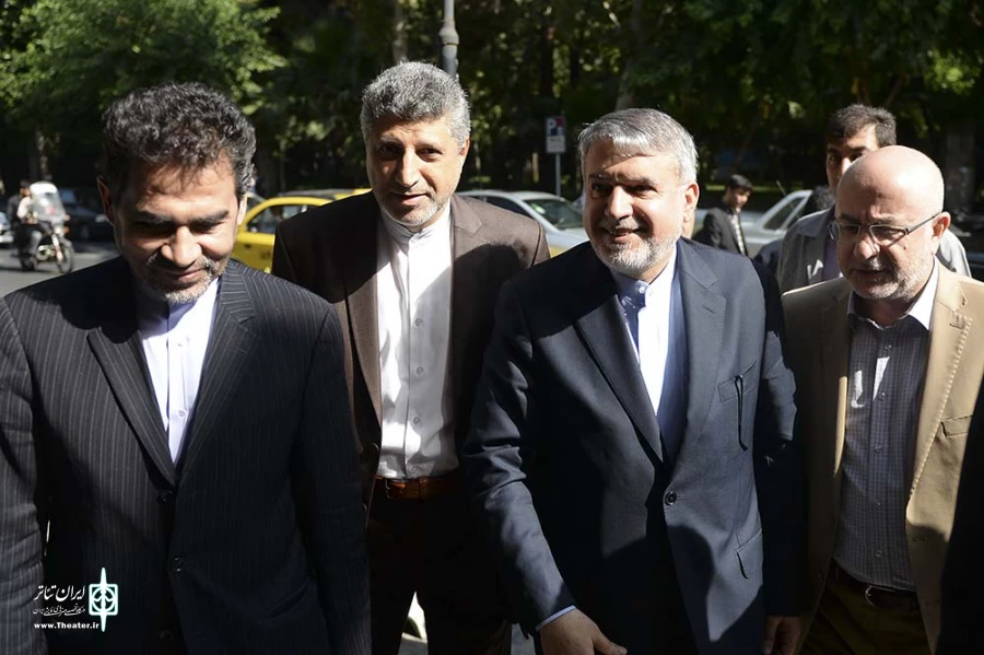 افتتاحیه نشست چشم انداز تئاتر استان ها