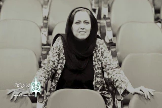 گفت وگوبا شیوا اردویی کارگردان نمایش داستان خرس های پاندا

عشق عامل نجات بخش تنهایی انسان مدرن است