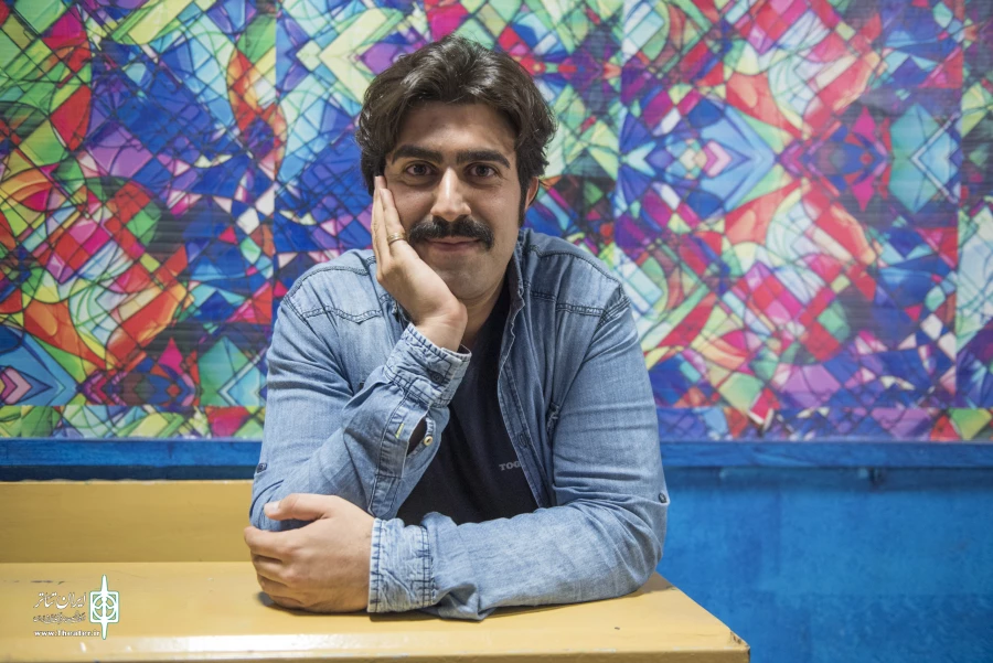 هر سالن باید یک مدرسه تئاتر باشد!