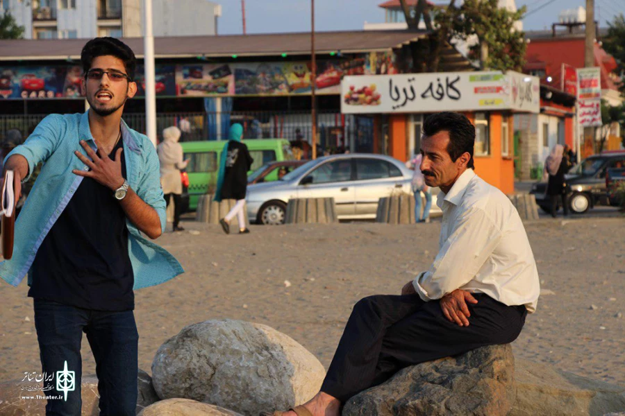 نمایش خیابانی« عاشقانه» در شهرستان نور اجرا شد 3