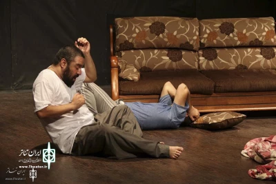Asghar Garousi to Iran Theater:

Festivals with Subjects Help Theater in Iran