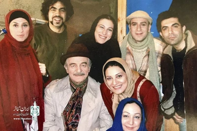 گزارش ایران تئاتر از حضور هنرمندان در شبکه‌های اجتماعی

صدایش همچنان ساده و عمیق در گوشم است