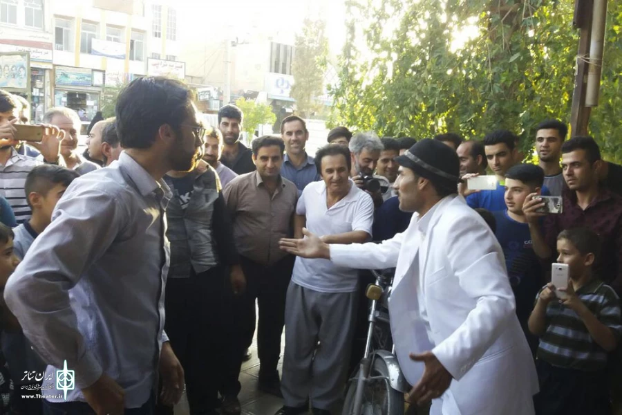 اولین همایش استانی تئاتر خیابانی کرمانشاه برگزار می‌شود 4