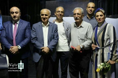 در تالار قشقایی تئاتر شهر

سفیر ارمنستان به تماشای «آرسن» نشست