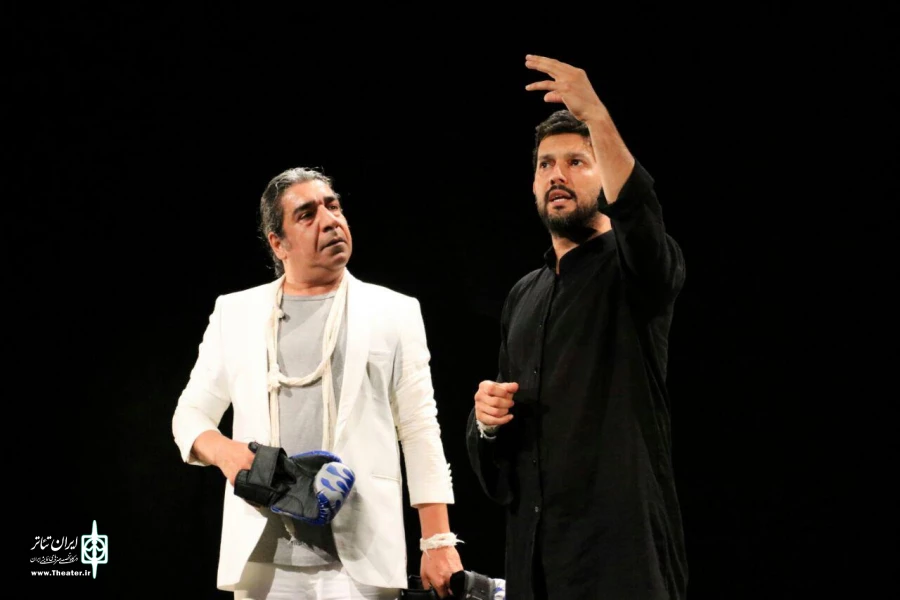 «شرق دور، شرق نزدیک» جمعه هم به صحنه می‌رود 2