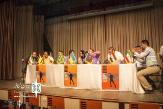 Fateh Badparva & Foreign Directors Meet at Marivan Street Theater Festival

Foreign Troupes Artistic Ambassadors of Festival
