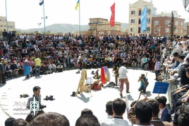 جشنواره تئاتر خیابانی مریوان