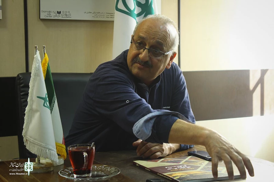 گفتگو با عبدالخالق مصدق 13