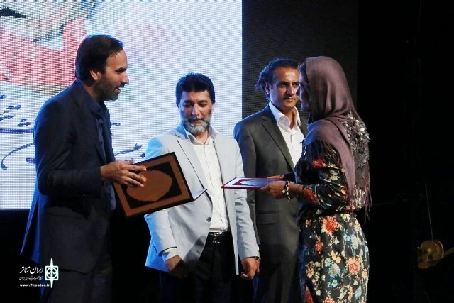 «این داستان ...» و«سون سی» در اختتامیه جشنواره تئاتر استان فارس درخشیدند 2