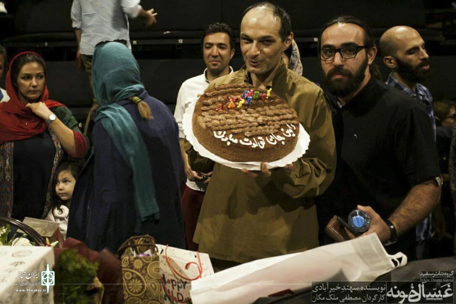 رامین پرچمی تولد 44 سالگی را در «غسالخونه» جشن گرفت 2