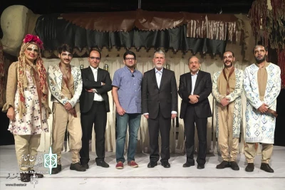 At Iranshahr Theater Complex

Culture Minister Watches ‘1000 Lashes’