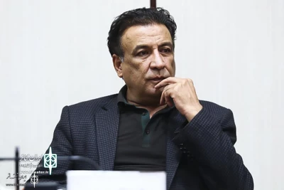 در گفت وگوی  ایران تئاتر با عبدالرضا اکبری مطرح شد

ادای دین به مهدی مصری در نمایش شال و انگشتر
