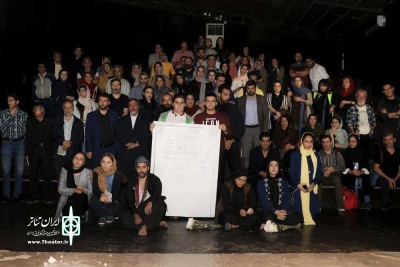 فرماندار ورامین در شب‌پایانی نمایش «قند خون»:

در تلاشیم کارخانه قند ورامین مجدد بازگشایی شود