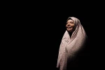 پرواز شماره 745