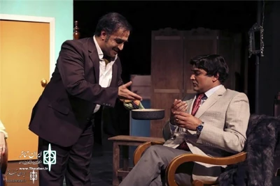Hadis Fouladvand & Rambod Shekarabi Star

In Neil Simon's 'Barefoot in the Park'