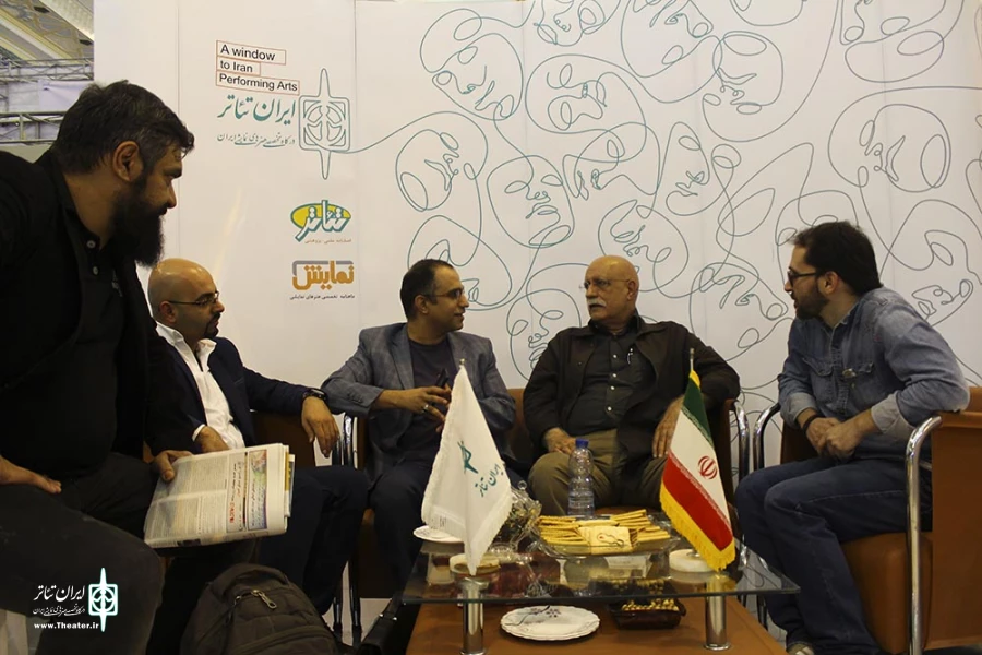 هوشنگ گلمکانی: کمبود نقد در تئاتر جدی است 2
