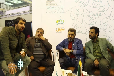نمایشگاه مطبوعات(2)