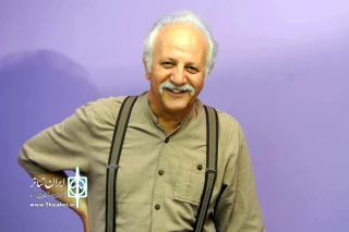 در سومین روز برگزاری بیست‌وسومین نمایشگاه مطبوعات

هرمز هدایت به غرفه «ایران تئاتر» می‌آید