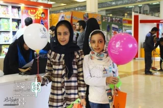 در گفت وگو با رسانه های کودک و نوجوان اذعان شد:

حلقه وصلی میان رسانه ها و گروه های تئاتر کودک وجود ندارد