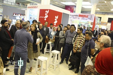 کارگاه غرفه ایران تئاتر در نمایشگاه مطبوعات