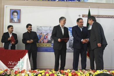 نمایشگاه مطبوعات(8)