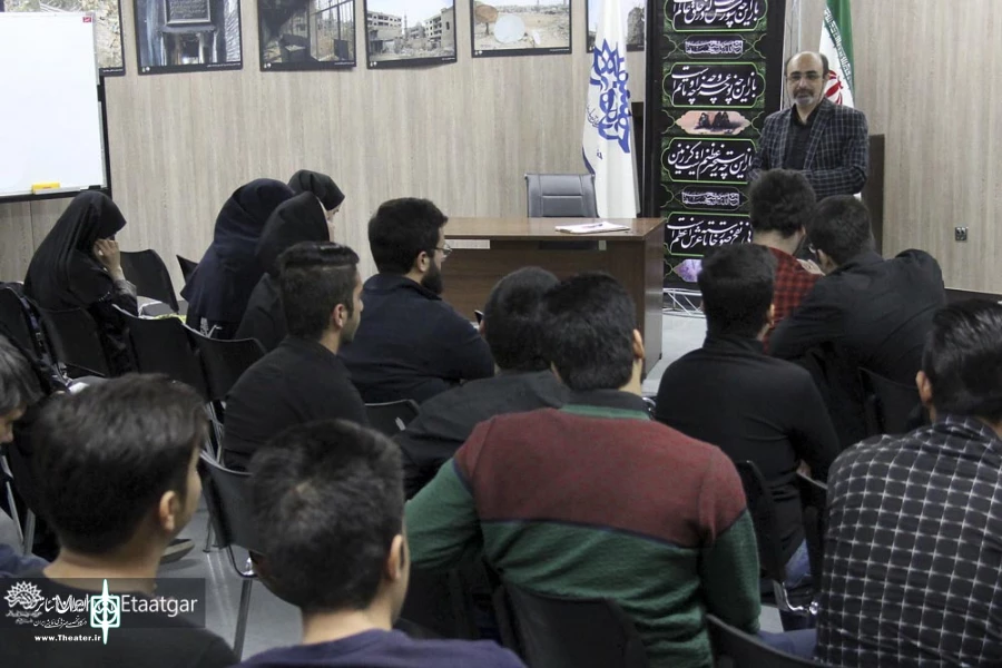 نمایش «هم هوایی» در نخستین عصرانه تئاتر، نقد و بررسی شد 3