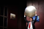 در انتظار آدولف