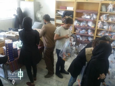 Head of Kermanshah Performing Arts Association:

2,000 Food, 500 Sanitary & 500 Kid Packages Bound for Azgoleh