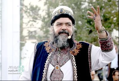 مرشد ابوالفضل ورمزیار:

سوگوار‌ه‌ی رضوی «روایت عشق» گامی رو به جلو در هنر پرده‌خوانی است