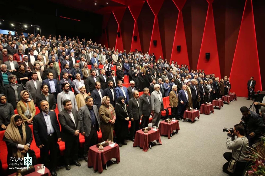نشست شهردار تهران با اصحاب فرهنگ و هنر