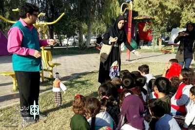 Mohammad Reza Darand, Head of Kermanshah Performing Arts Association:

Theatrical Groups of 30 Provinces to Perform in Quake-Hit Regions