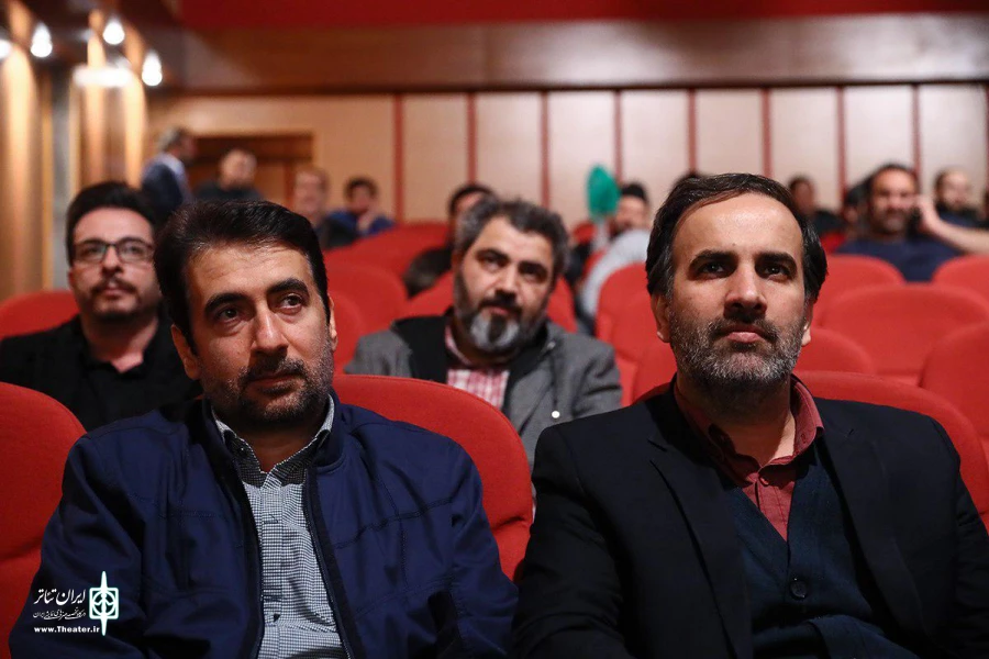 هنرمندان همایش تئاتر مردمی پیاده‌روی اربعین تقدیر شدند 5