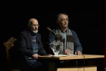 رونمایی از کتاب تخت و خنجر