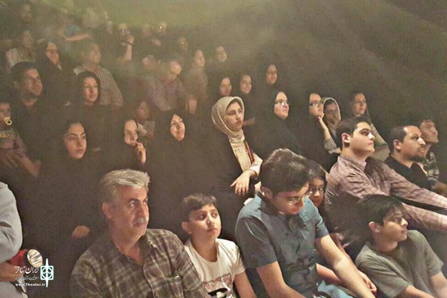 نمایشنامه «فوق العاده افتضاح» در تربت حیدریه خوانش می‌شود 2