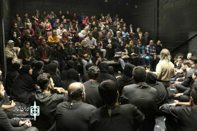 به دلیل استقبال چشمگیر مخاطبان پس از چند دوره اجرای مجدد

نمایش «من...» روزهای شنبه در تماشاخانه شانو اجرا می‌شود