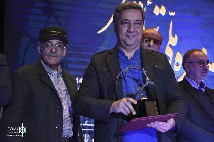 «گامی در دوزخ، گامی در بهشت» جوایز برتر جشنواره تئاتر مهر کاشان را درو کرد 2